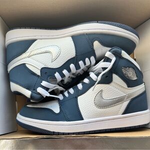 Air Jordan 1 Retro high “midnight blue “with silver swoosh NWOT .